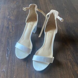 lulus harper ivory satin ankle strap heels women’s size 10